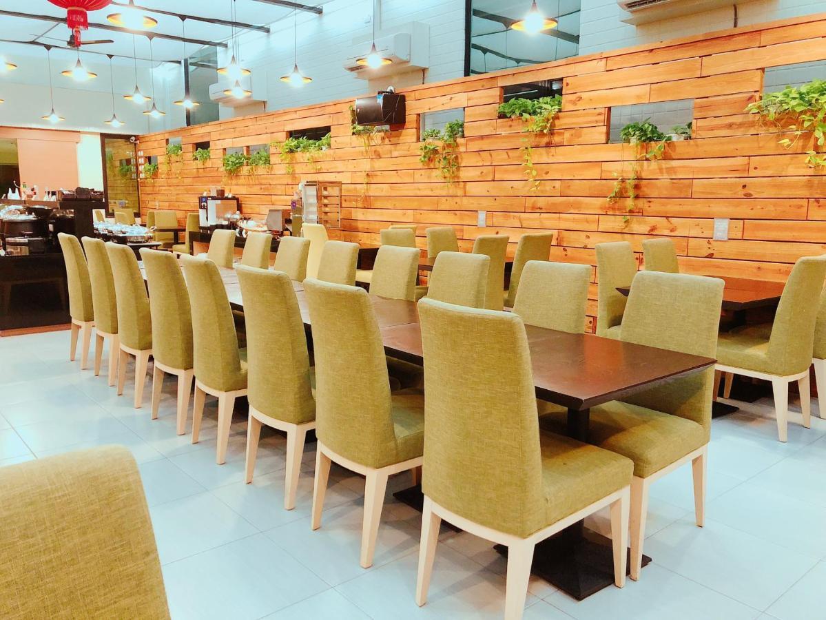 วีมีท บูทีก โฮเต็ล ปินตัง Hotel Pingtung ภายนอก รูปภาพ