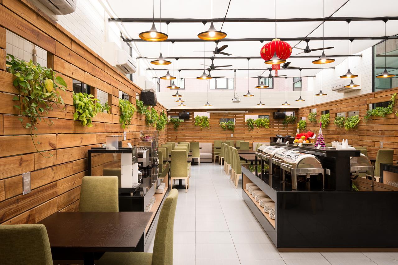 วีมีท บูทีก โฮเต็ล ปินตัง Hotel Pingtung ภายนอก รูปภาพ