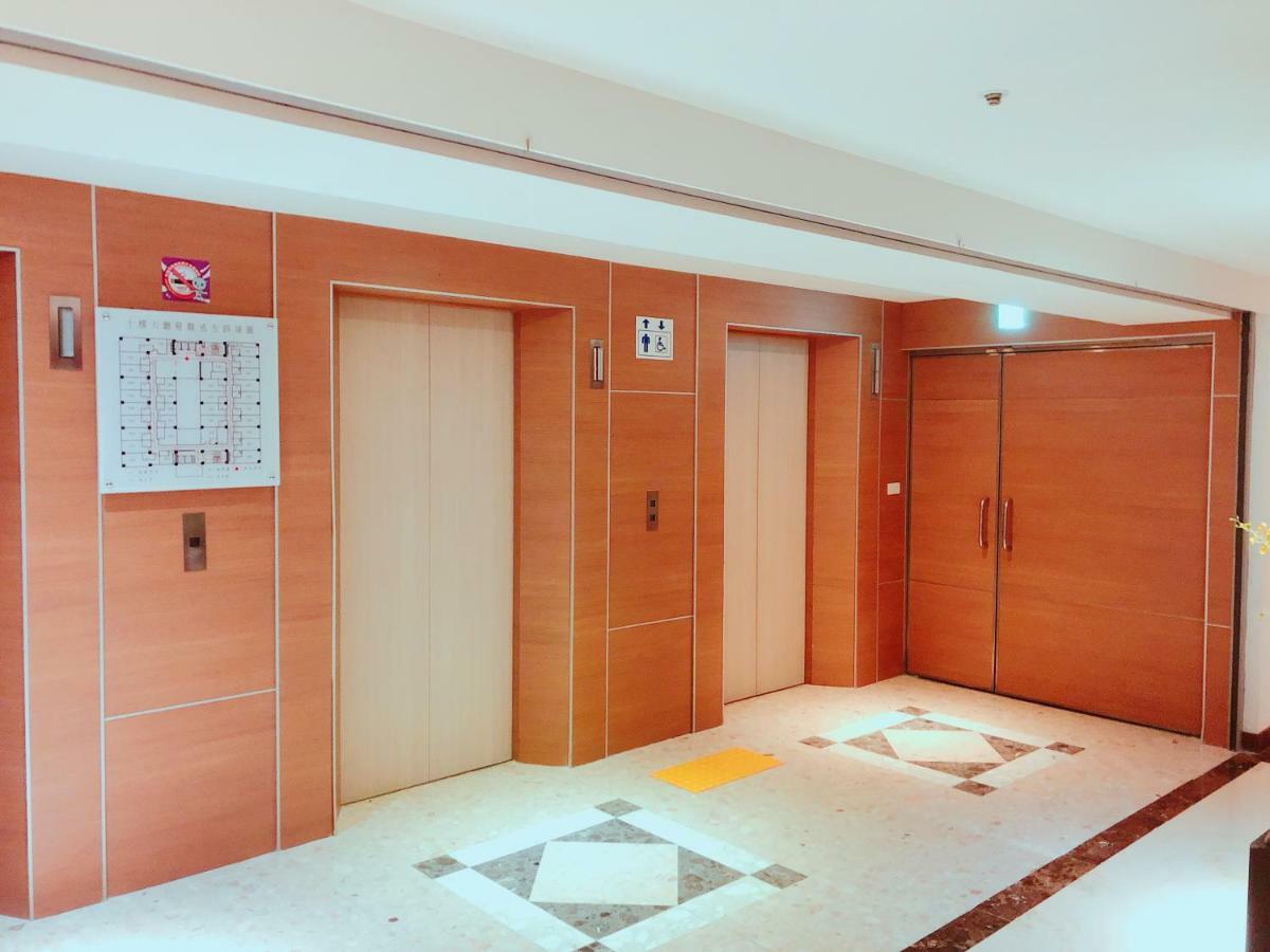 วีมีท บูทีก โฮเต็ล ปินตัง Hotel Pingtung ภายนอก รูปภาพ