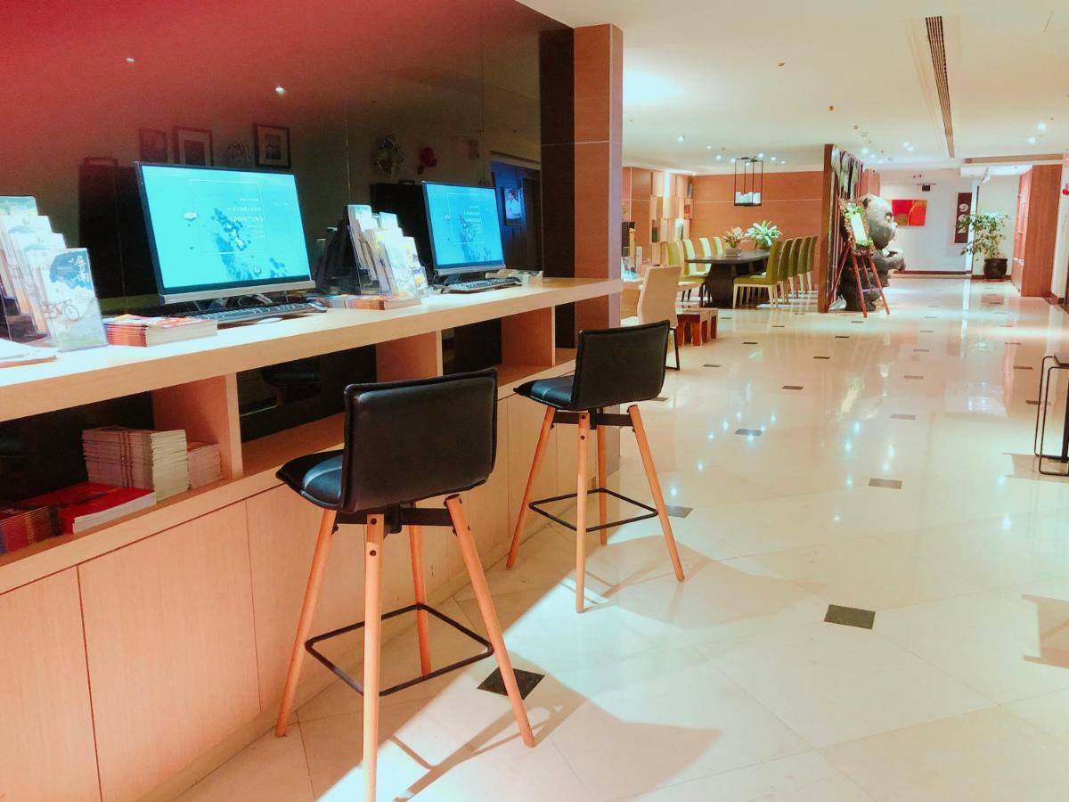 วีมีท บูทีก โฮเต็ล ปินตัง Hotel Pingtung ภายนอก รูปภาพ